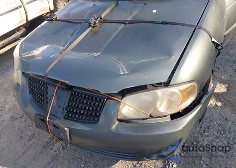 2005 Nissan Sentra 1.8S z USA, uszkodzony, nr VIN 3N1CB51D45L552734